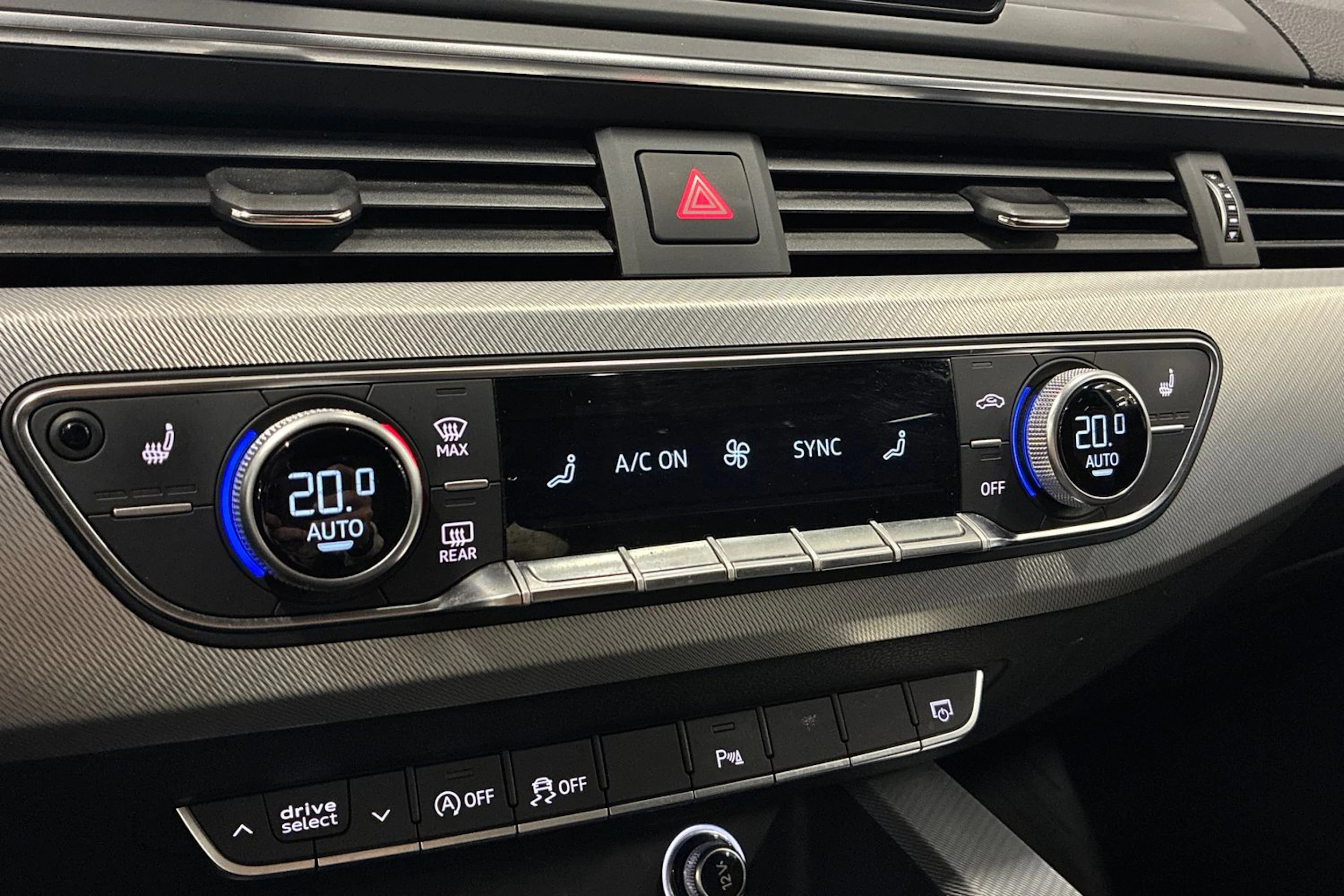 harmaa Audi A4 2018 kuva 20.