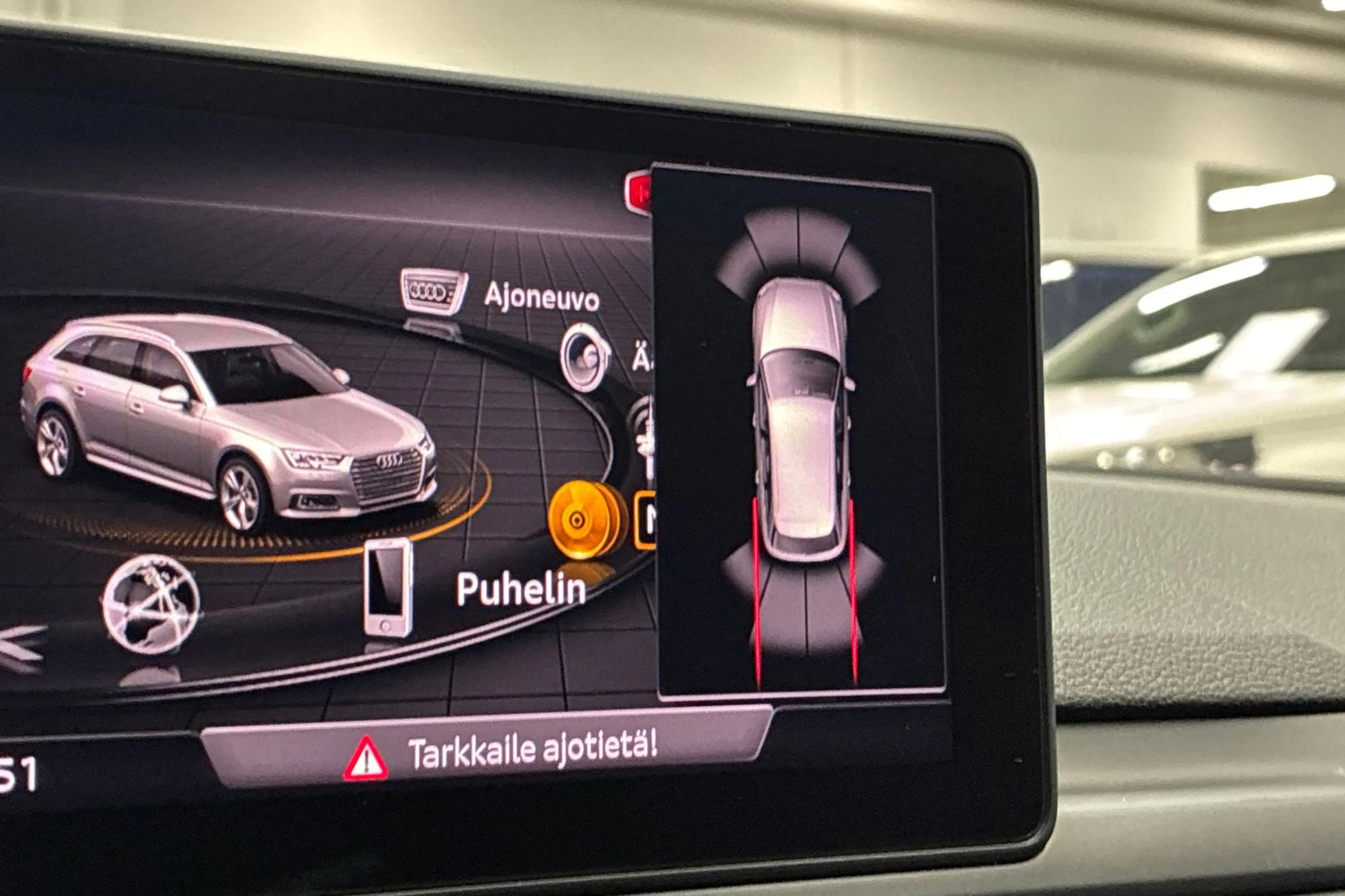 harmaa Audi A4 2018 kuva 22.