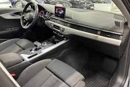 harmaa Audi A4 2018 kuva 31.