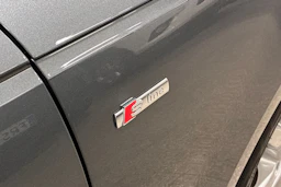 harmaa Audi A4 2018 kuva 32.