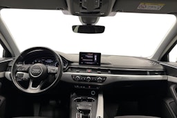 Valkoinen Audi A4 2018 kuva 9.