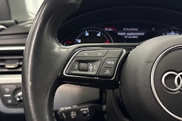 Valkoinen Audi A4 2018 kuva 14.