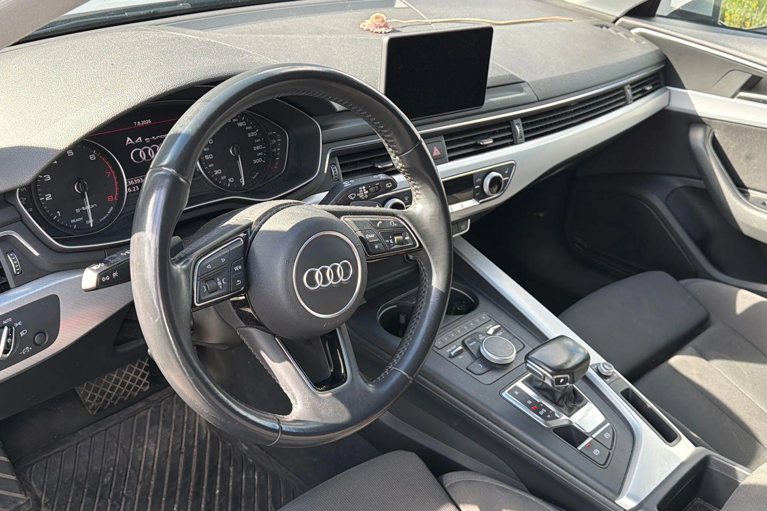hopea Audi A4 2018 kuva 3.