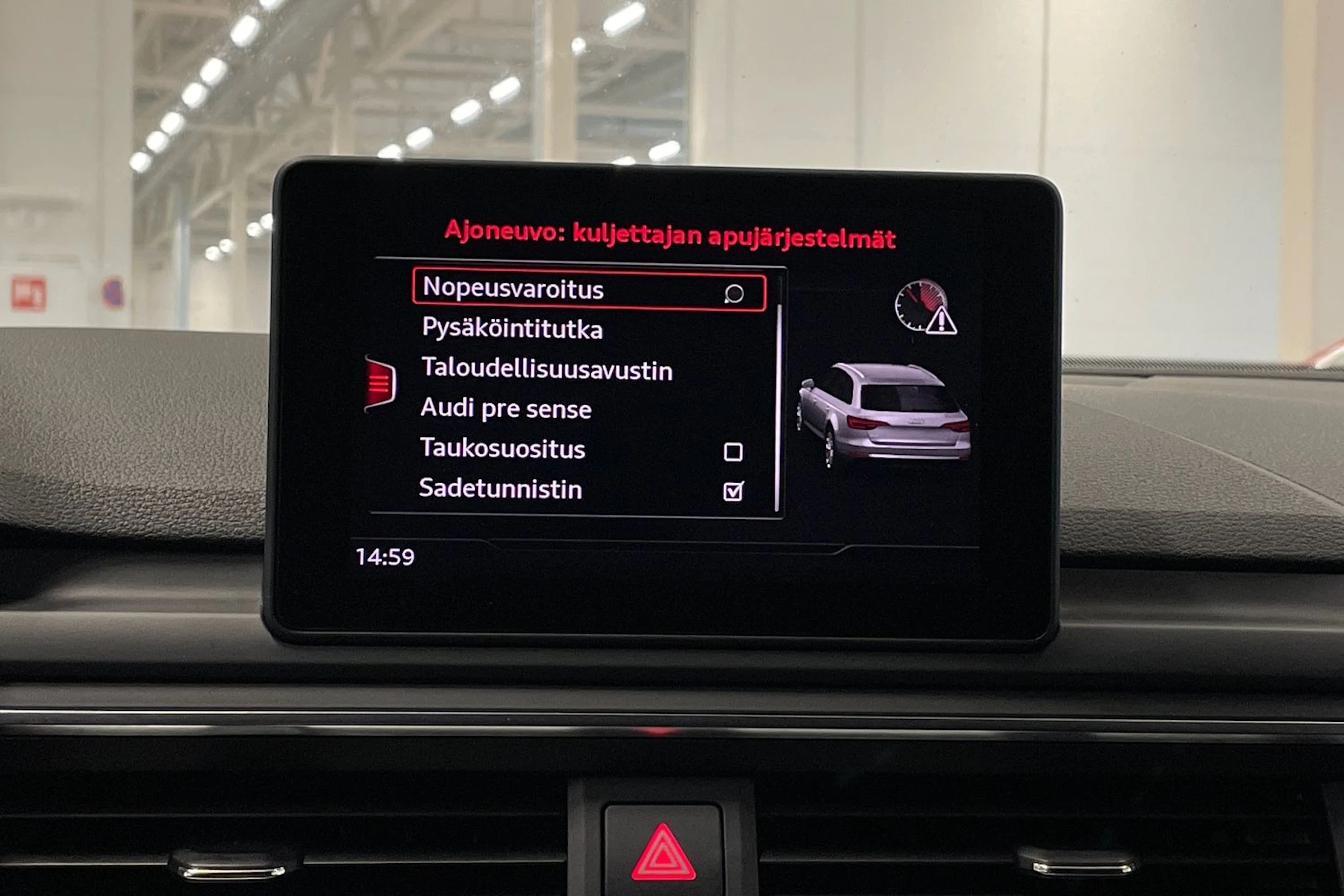 hopea Audi A4 2018 kuva 21.