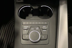 hopea Audi A4 2018 kuva 24.