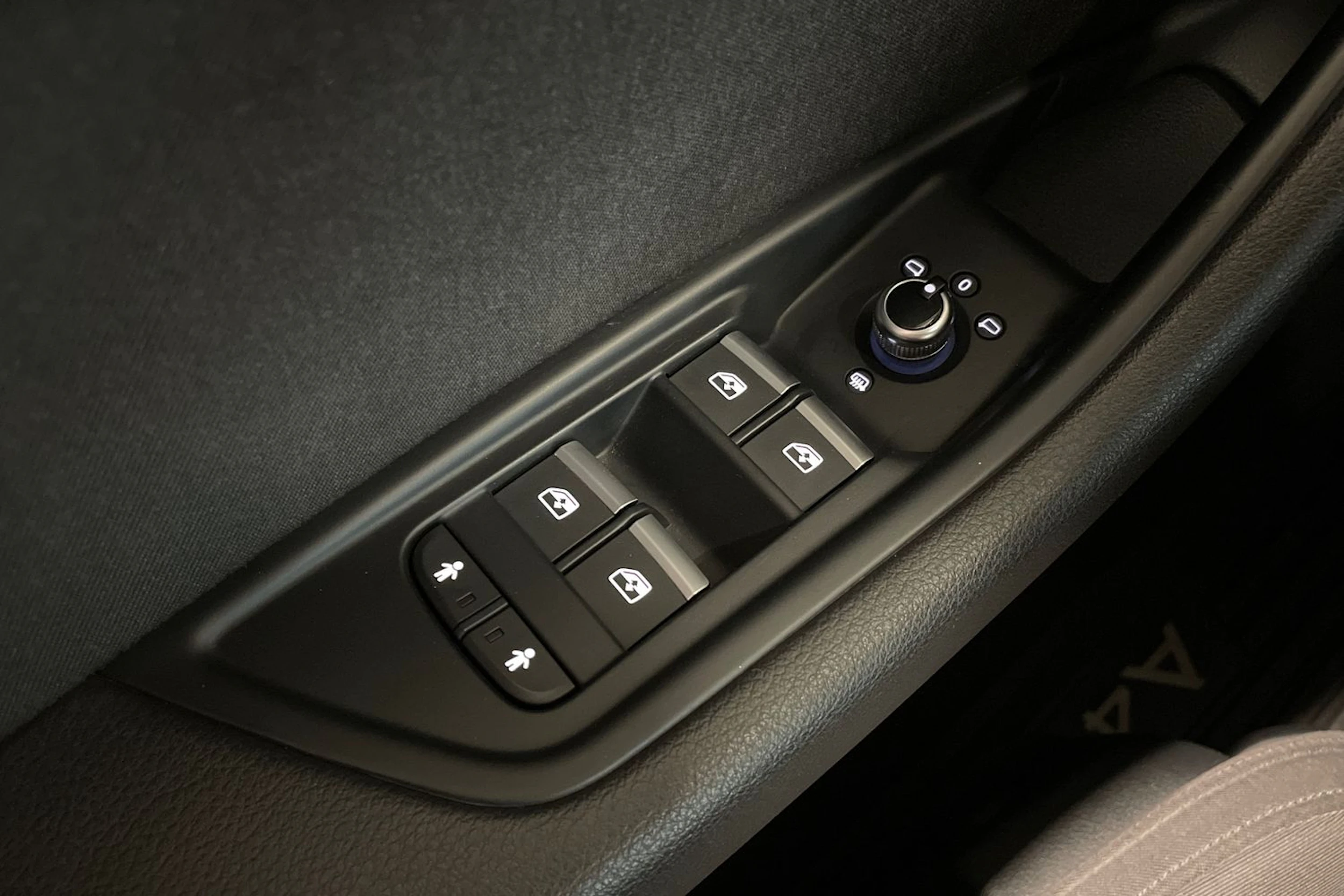hopea Audi A4 2018 kuva 26.