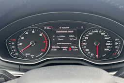 vihreä Audi A4 2018 kuva 5.