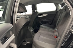 musta Audi A4 2018 kuva 8.