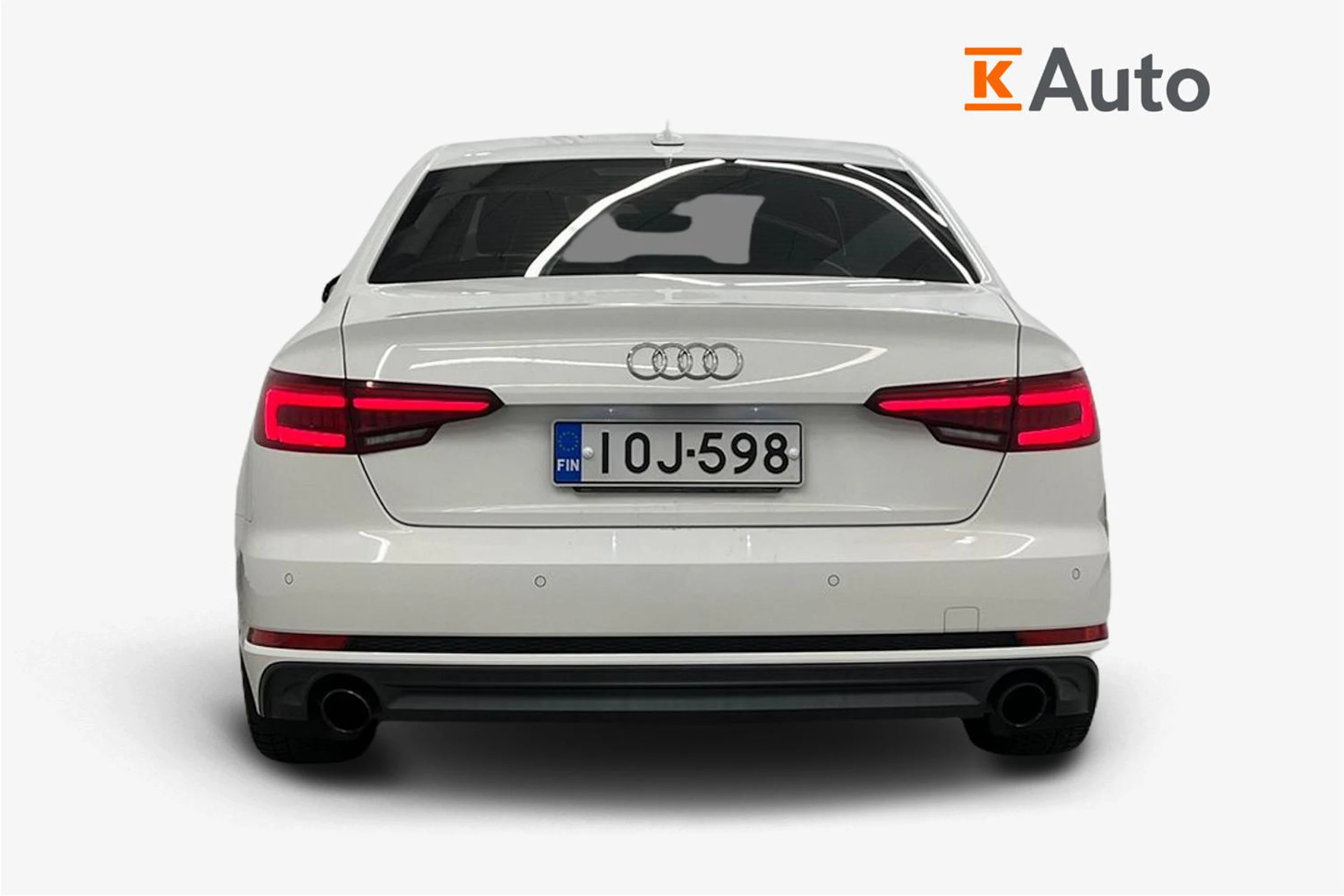 valkoinen Audi A4 2018 kuva 3.