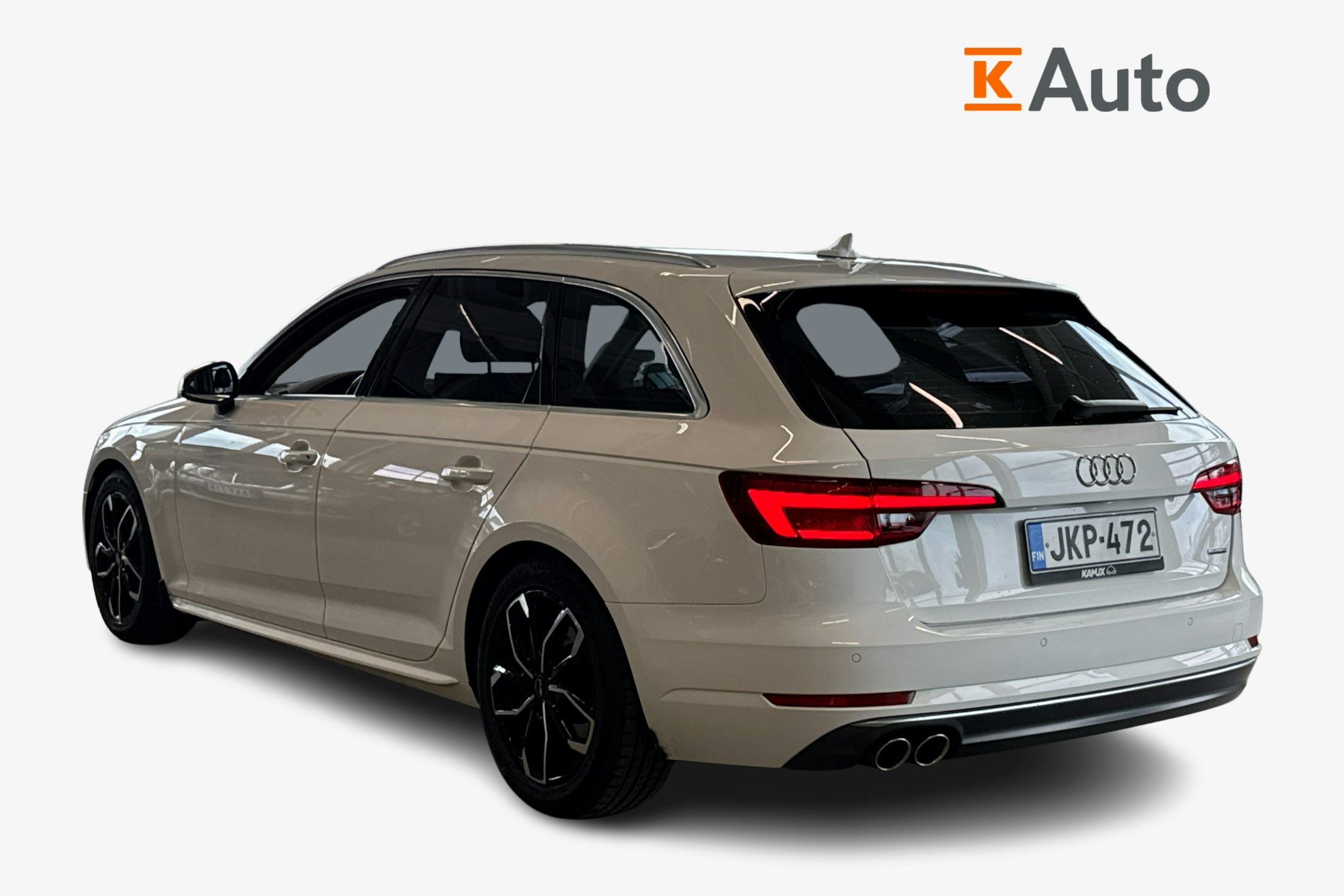 valkoinen Audi A4 2018 kuva 2.