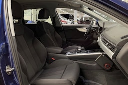 Sininen Audi A4 2018 kuva 25.