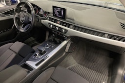 Sininen Audi A4 2018 kuva 26.