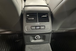 Harmaa Audi A4 2018 kuva 18.