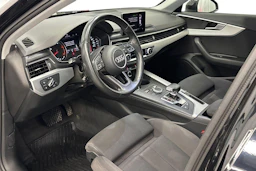 musta Audi A4 2018 kuva 6.