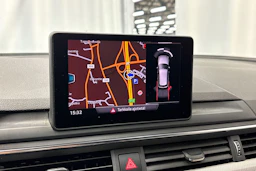 musta Audi A4 2018 kuva 22.