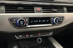 musta Audi A4 2018 kuva 23.