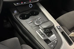 musta Audi A4 2018 kuva 24.