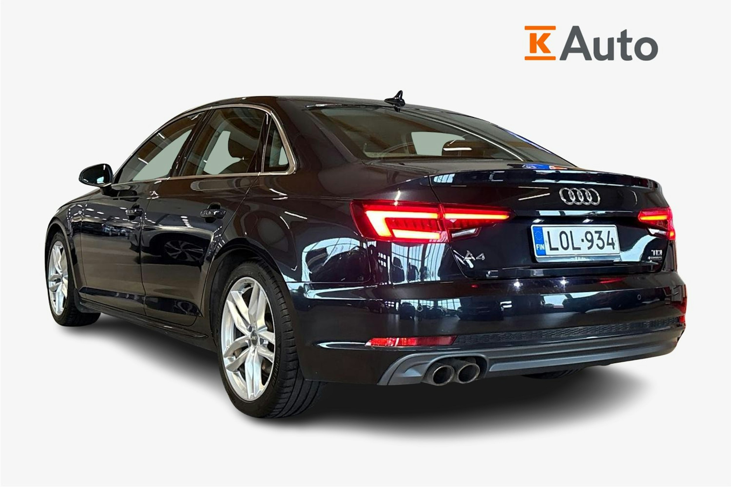 Sininen Audi A4 2018 kuva 2.
