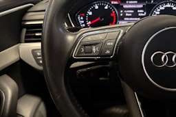 Sininen Audi A4 2018 kuva 21.