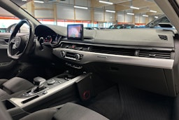 valkoinen Audi A4 2018 kuva 12.