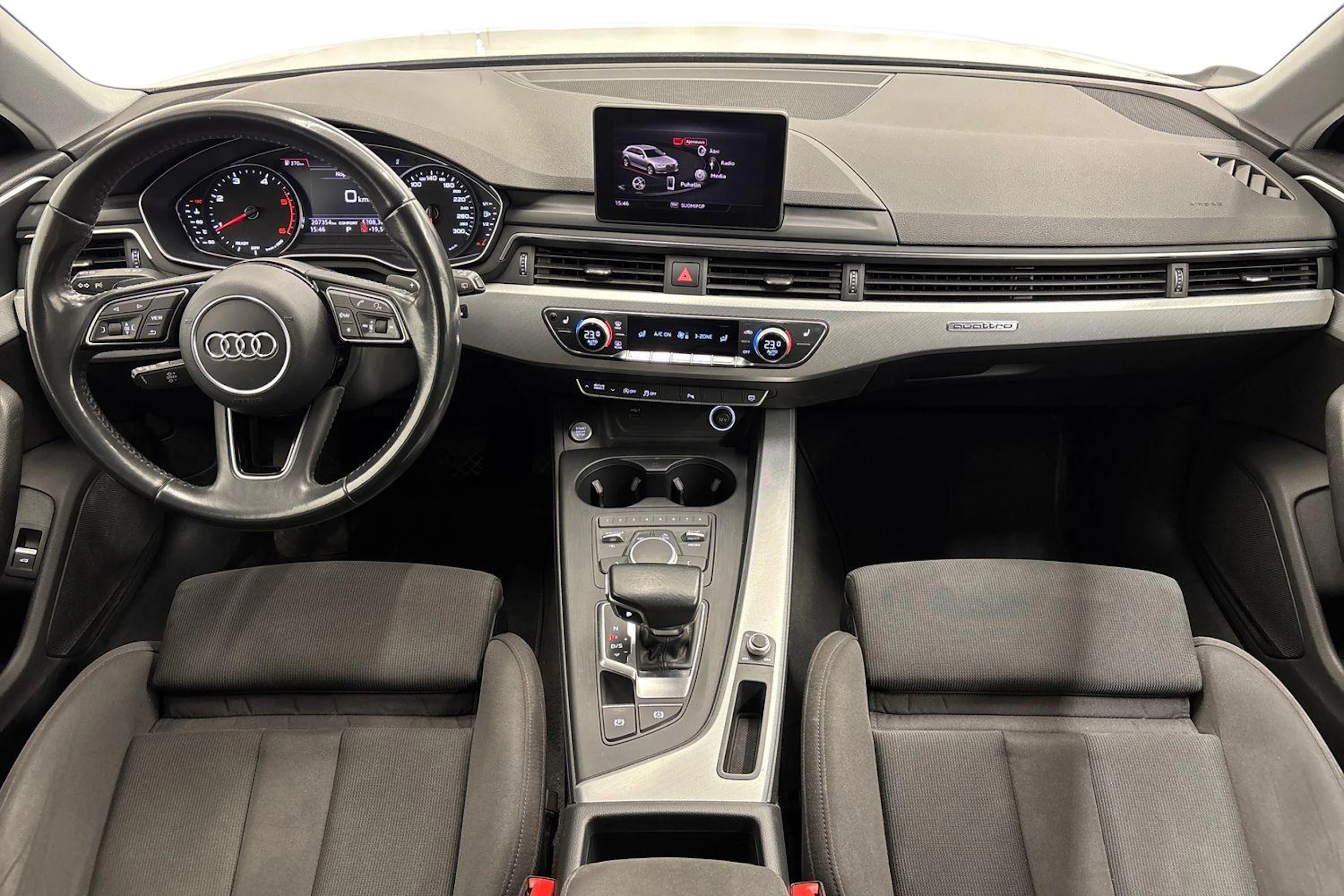 valkoinen Audi A4 2018 kuva 9.