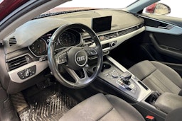 valkoinen Audi A4 2018 kuva 3.