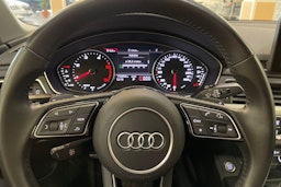 valkoinen Audi A4 2018 kuva 15.