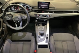 valkoinen Audi A4 2018 kuva 7.