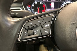 valkoinen Audi A4 2018 kuva 12.