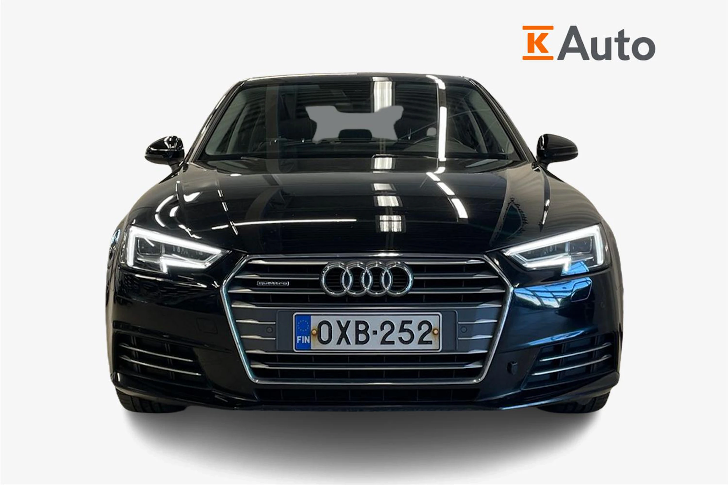 Musta Audi A4 2018 kuva 4.