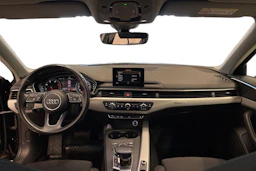 Musta Audi A4 2018 kuva 7.