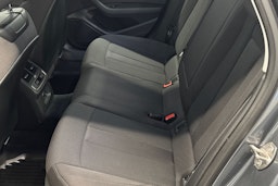harmaa Audi A4 2018 kuva 10.