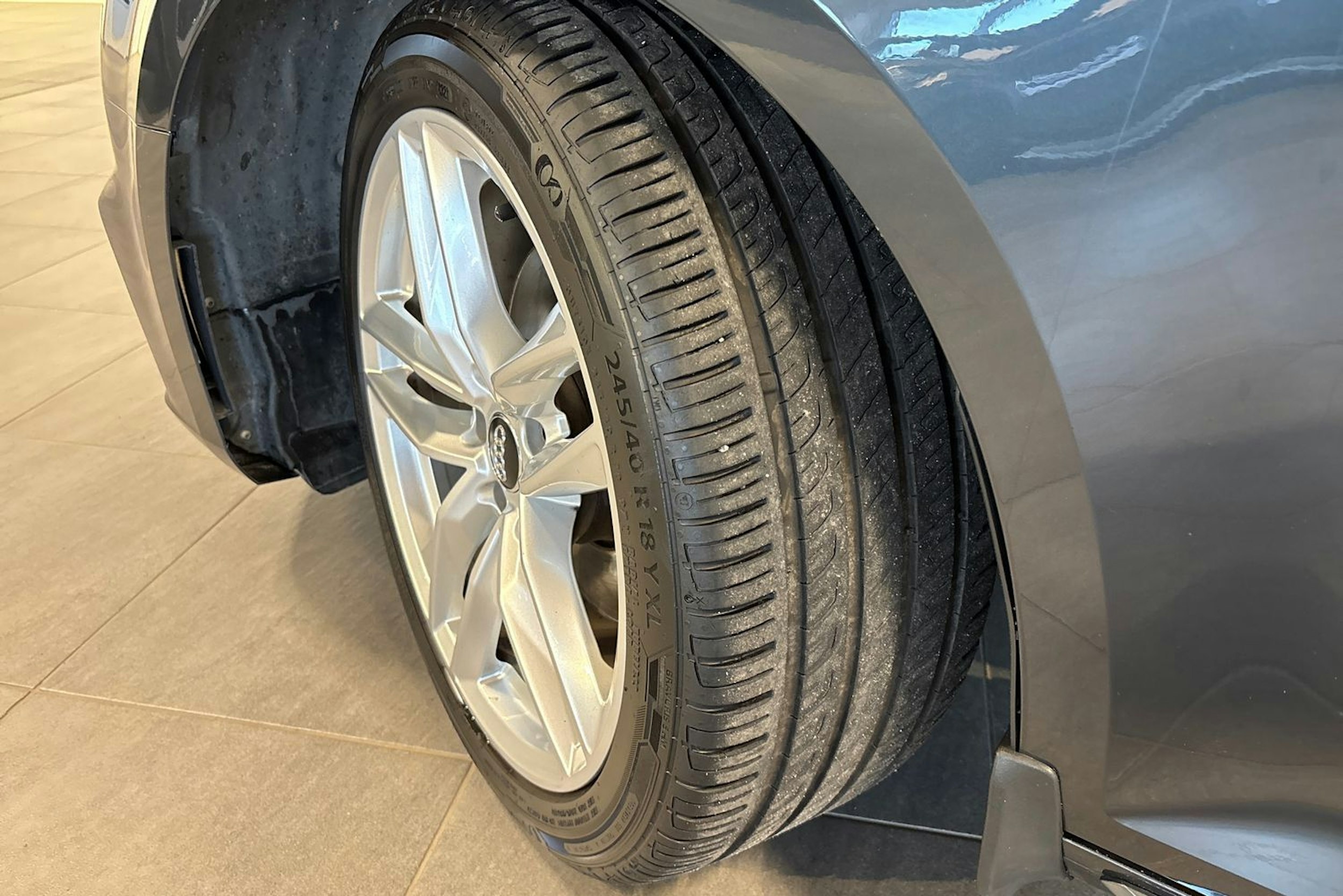 Vihreä Audi A4 2018 kuva 10.