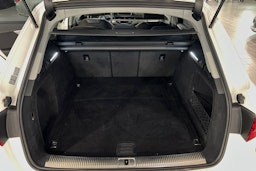 valkoinen Audi A4 2018 kuva 11.