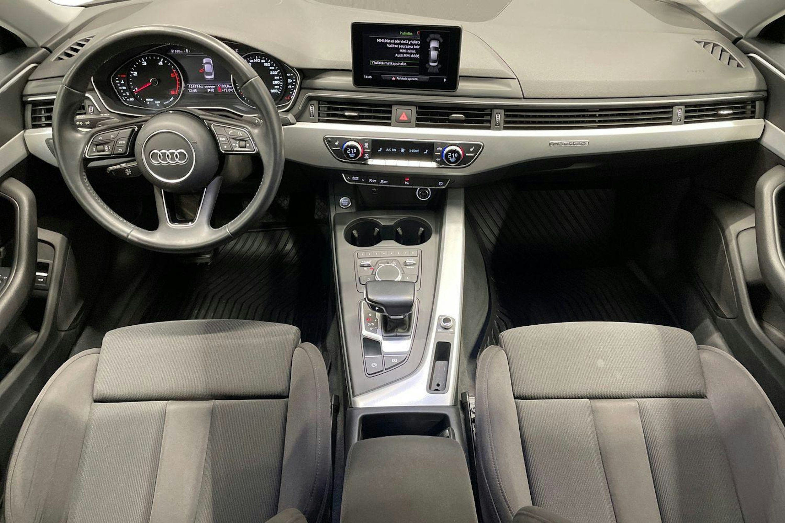 valkoinen Audi A4 2018 kuva 9.