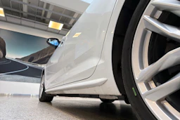 valkoinen Audi A4 2018 kuva 29.