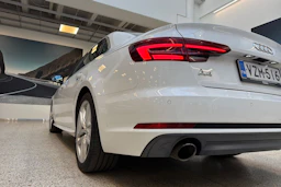 valkoinen Audi A4 2018 kuva 30.