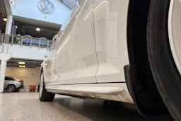 valkoinen Audi A4 2018 kuva 33.