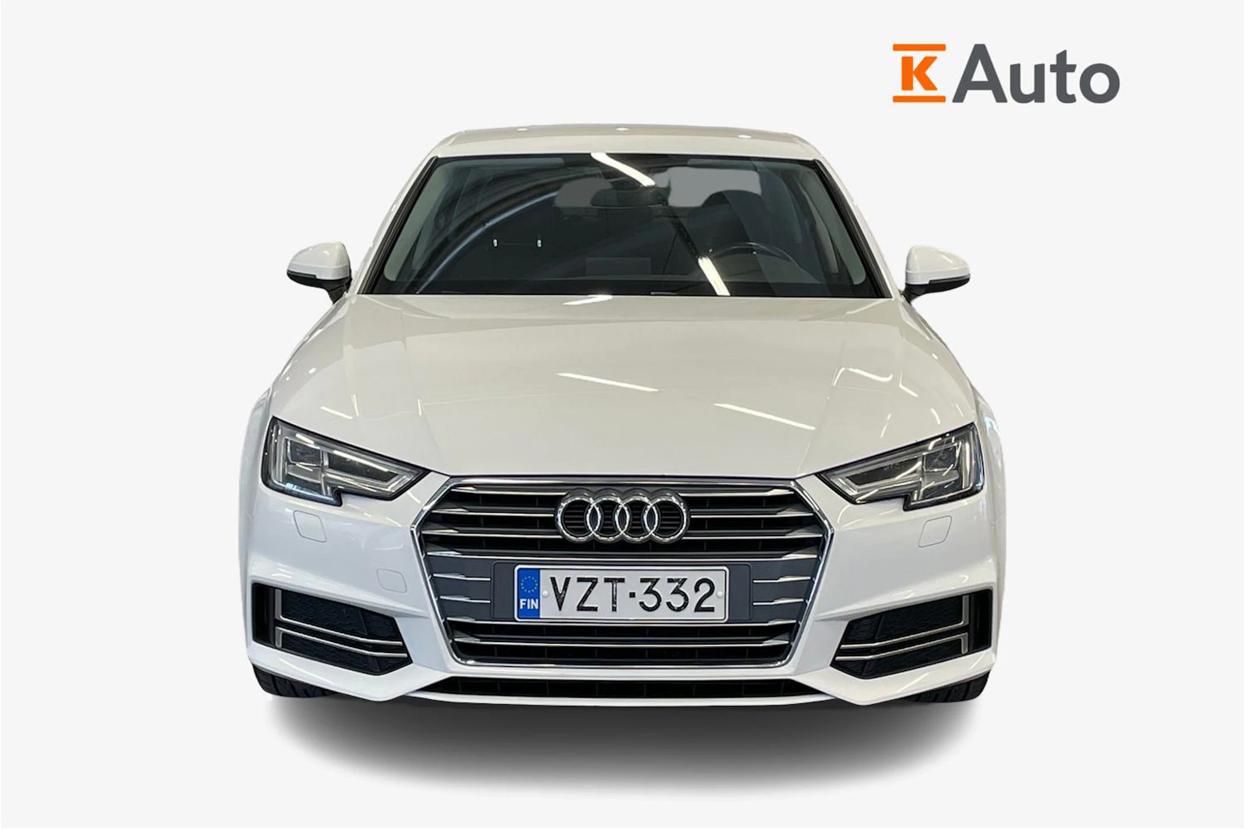 valkoinen Audi A4 2018 kuva 4.