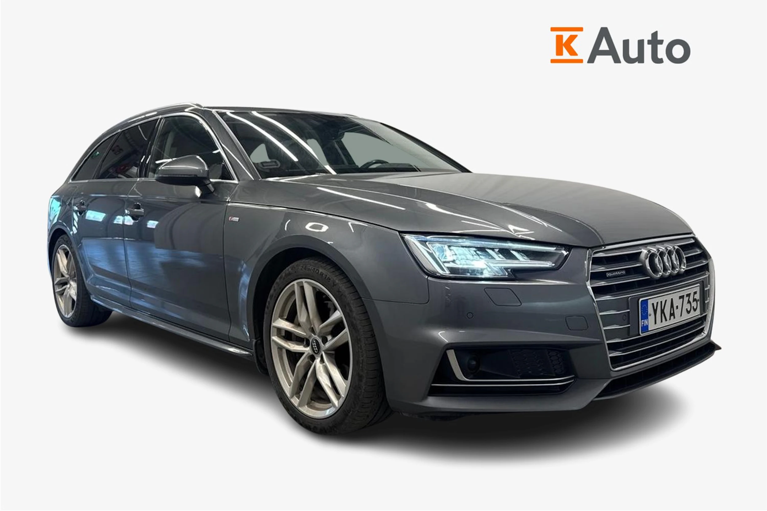 harmaa Audi A4 2018 kuva 1.