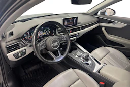 harmaa Audi A4 2018 kuva 8.