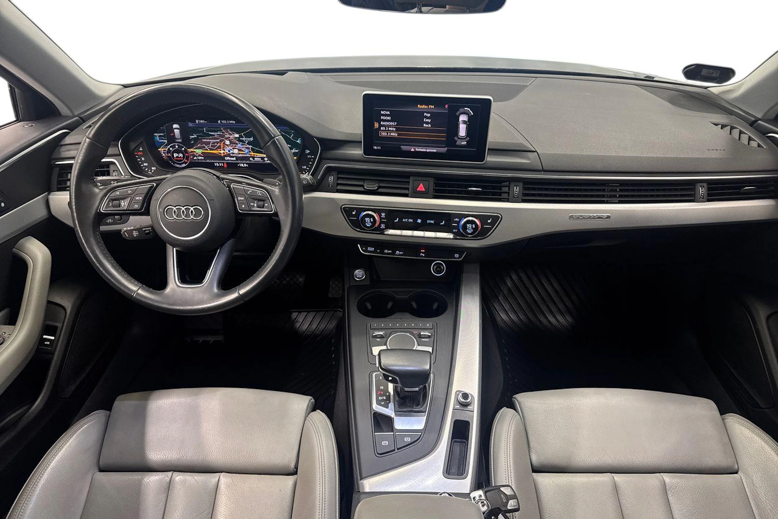 harmaa Audi A4 2018 kuva 9.