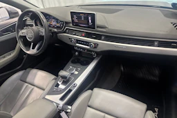 harmaa Audi A4 2018 kuva 16.