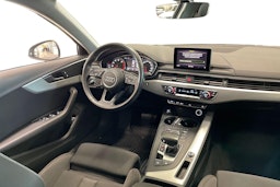 valkoinen Audi A4 2018 kuva 9.