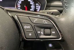 valkoinen Audi A4 2018 kuva 17.