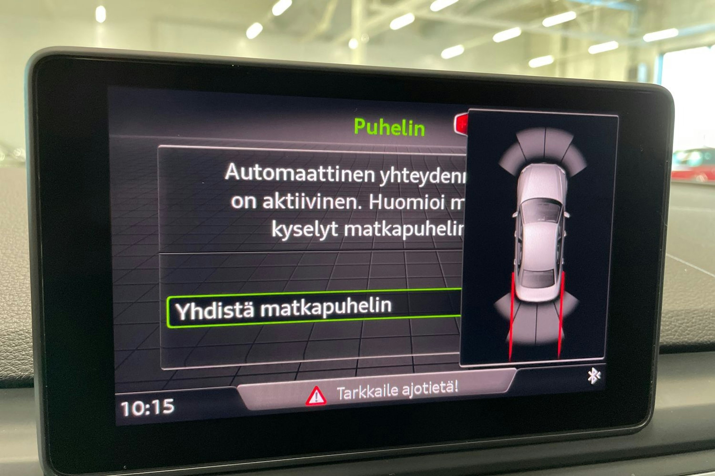 valkoinen Audi A4 2018 kuva 22.