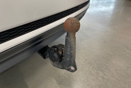 valkoinen Audi A4 2018 kuva 38.