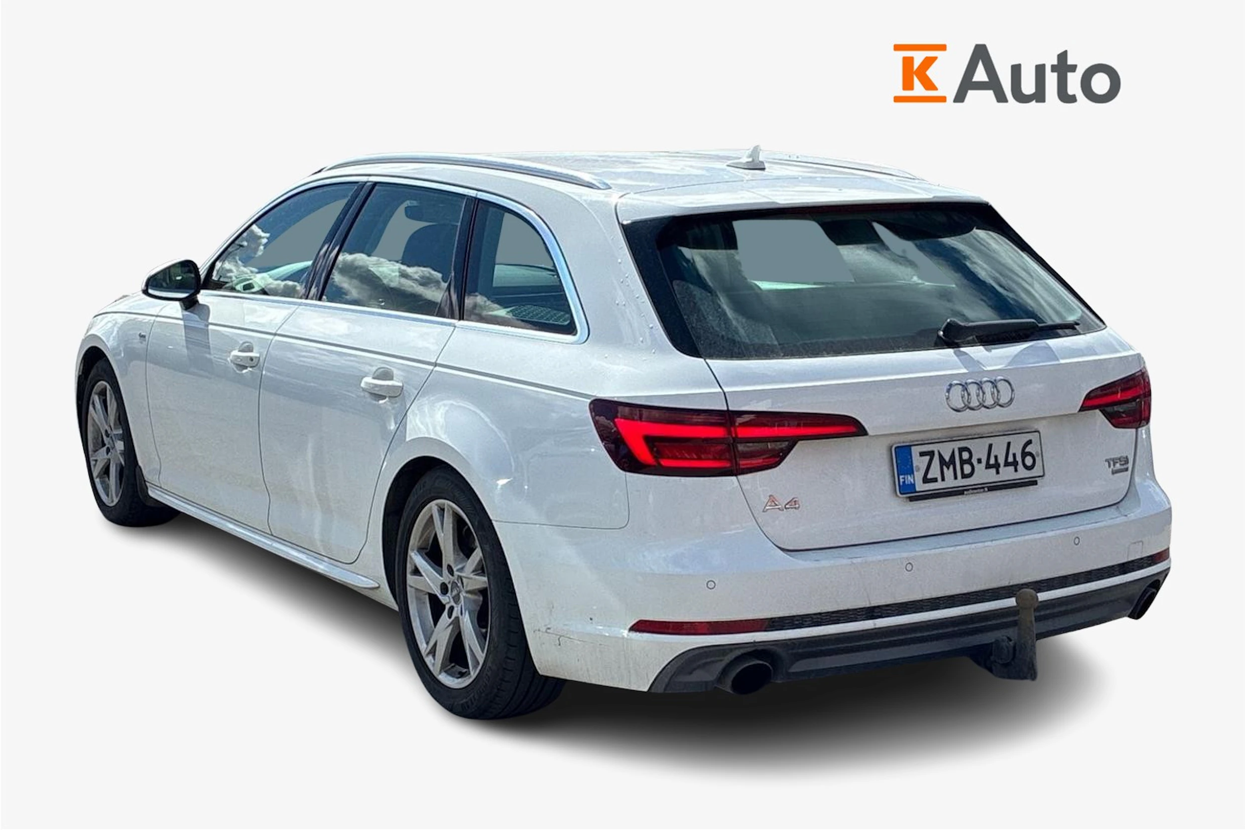 valkoinen Audi A4 2018 kuva 2.