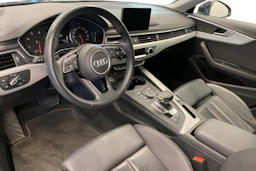 Musta Audi A4 2019 kuva 8.