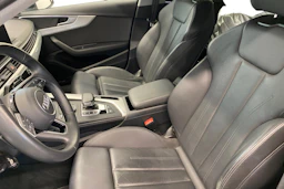 Musta Audi A4 2019 kuva 11.
